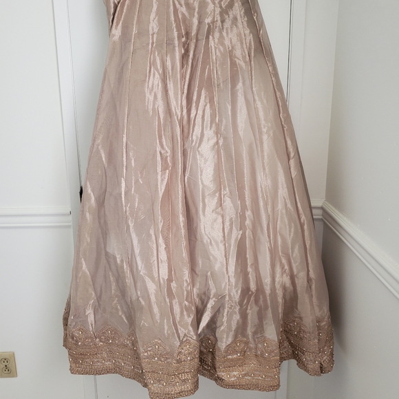 Heavy Embroidery Lehnga - Picture 10 of 14